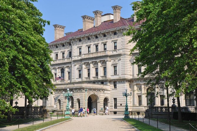 Newport Gilded Age Mansions Trolley Tour With Breakers Admission - Points of Interest
