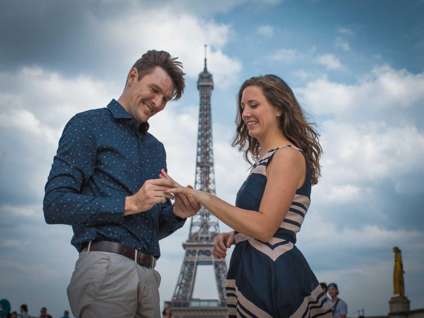 Parisian Proposal Perfection. Photography/Reels & Planning - Meeting Point and Transportation