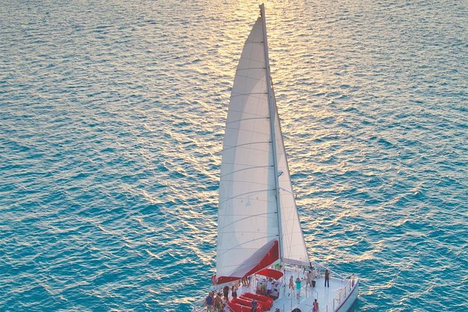 Sunset Sip and Sail Key West With Open Bar and Live Music - Maximum Traveler Capacity