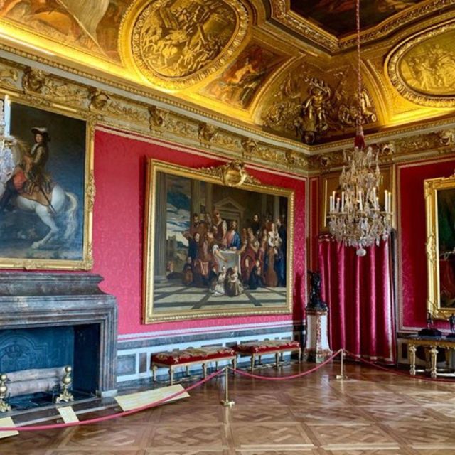 Versailles Palace Skip The Line Access Half Day Private Tour - Luxury Transportation