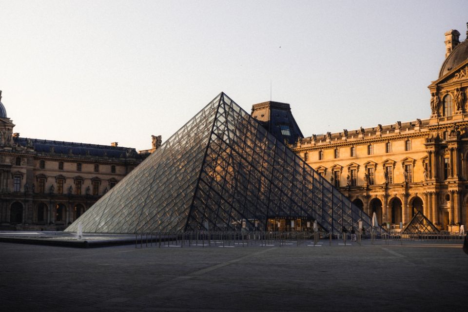 Paris: Louvre Museum Highlights Guided Tour With Ticket - Frequently Asked Questions