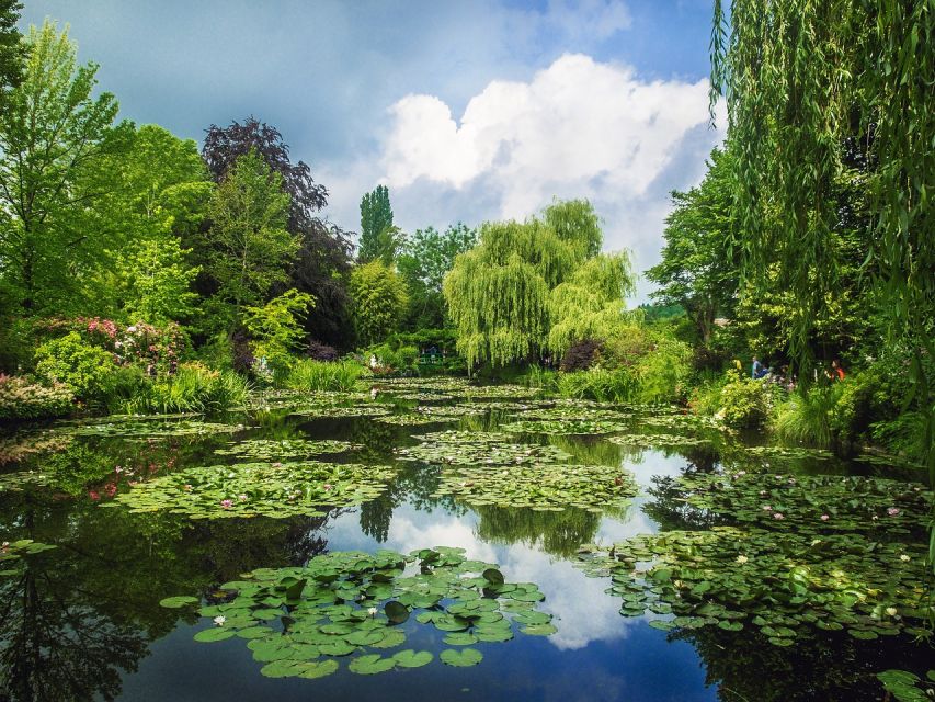 Paris to Giverny Private Tour Monet Gardens House - Frequently Asked Questions