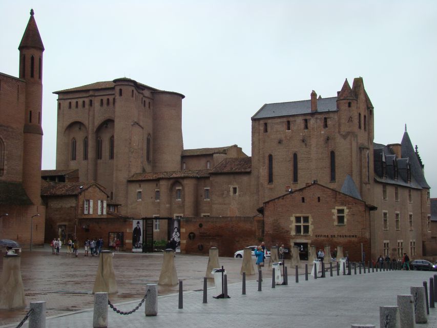 Toulouse to Carcassonne & Albi: Private Sightseeing Tour - Frequently Asked Questions