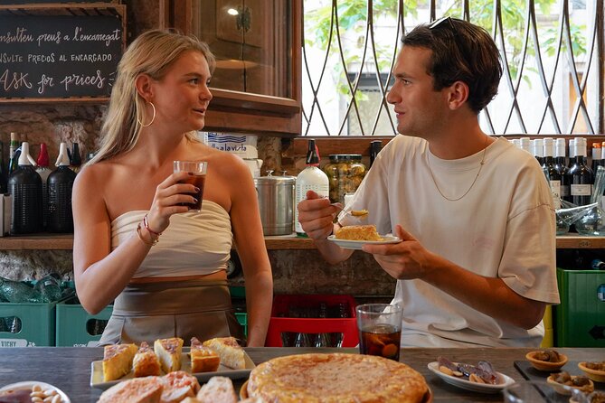 Barcelona Tapas and Wine Experience Small-Group Walking Tour - Highlights of the Experience