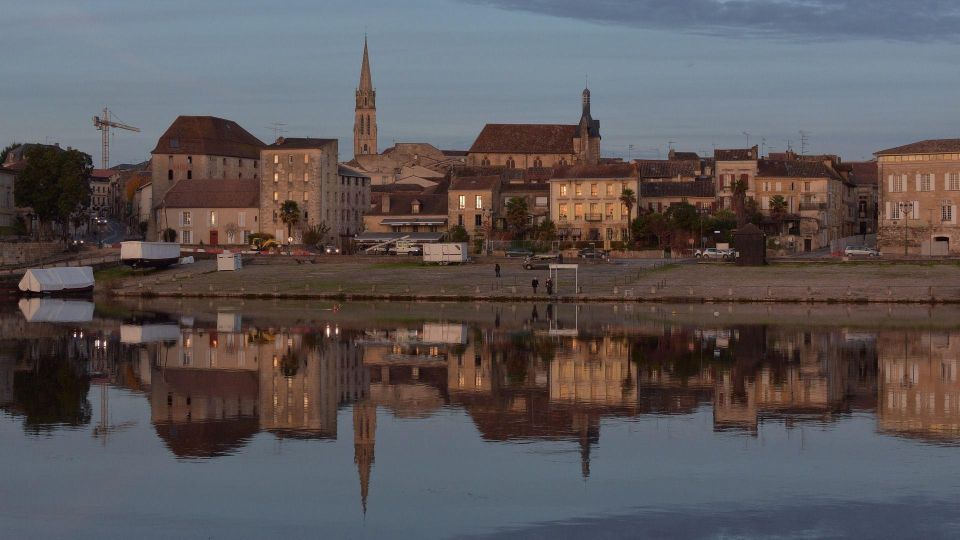 Bergerac: Private Guided Walking Tour - Tour Details