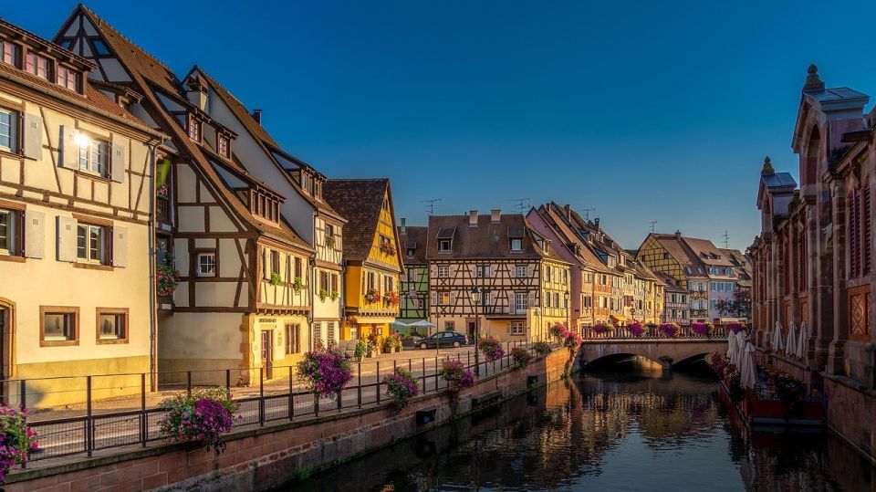 Colmar: Private Guided Walking Tour of the City Center - Key Points