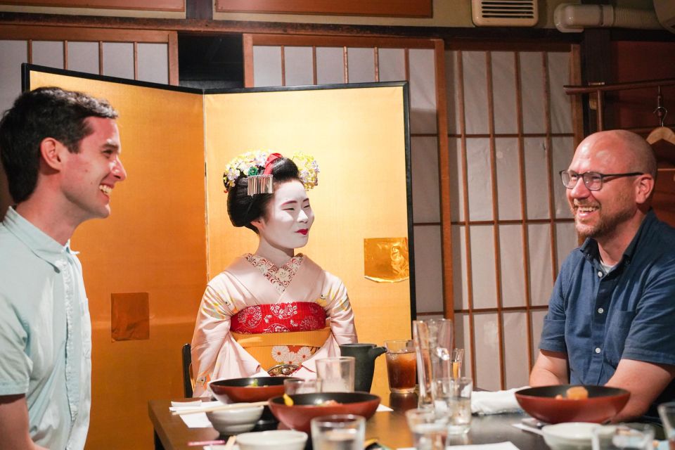 Dinner With Maiko in Traditional Kyoto Style Restaurant Tour - Key Points