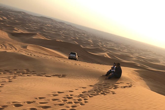 Dubai: Unique SUNSET 4WD Red Dunes Safari - Key Points