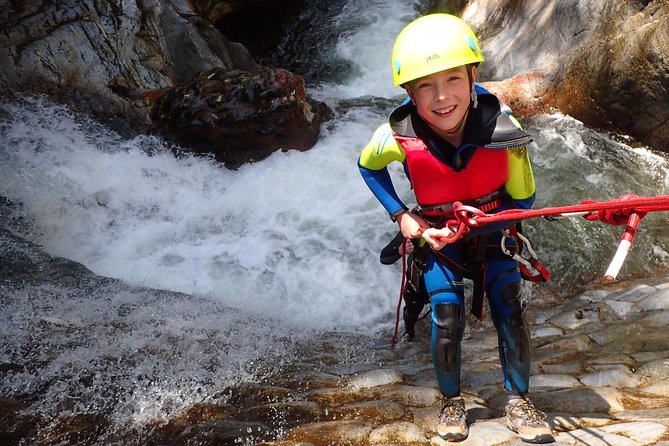 From Marbella: Canyoning Tour in Guadalmina Canyon - Key Points