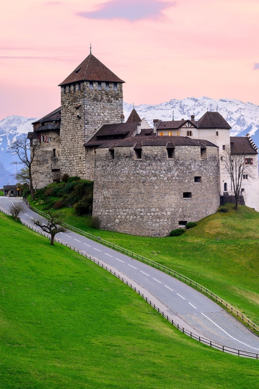 From Zurich: Private 4 Countries in 1 Full-Day Tour - Just The Basics