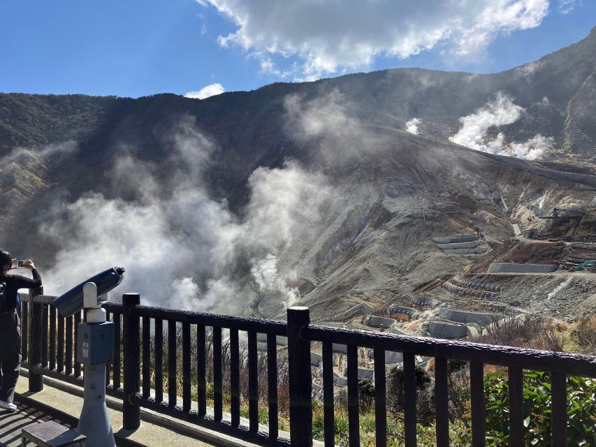 Hakone Day Tour to View Mt Fuji After Experiencing Japanese Wooden Culture - Key Points