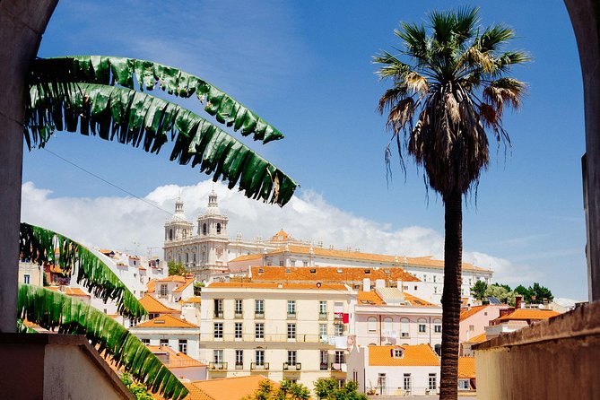 Lisbon Private Family Friendly Tour: Highlights & Hidden Gems - Top Attractions and Panoramic Views
