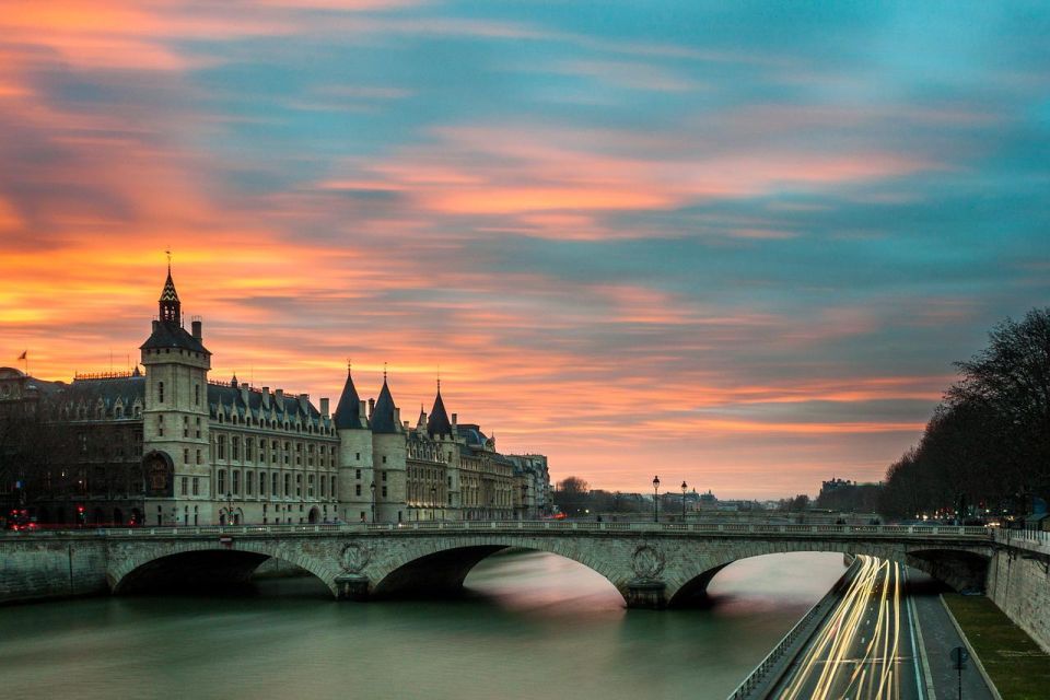 Magnificence on Every Corner - Paris Walking Tour - Key Points