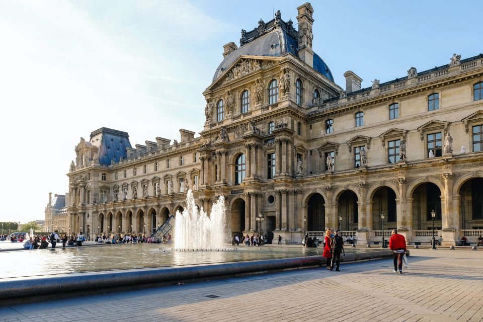Paris: Louvre Museum Skip-the-Line Entry and Private Tour - Key Points