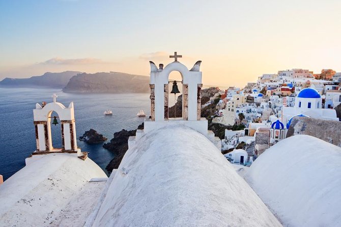 Private Classic Santorini Panorama: Visit the Most Popular Destinations! - Key Points
