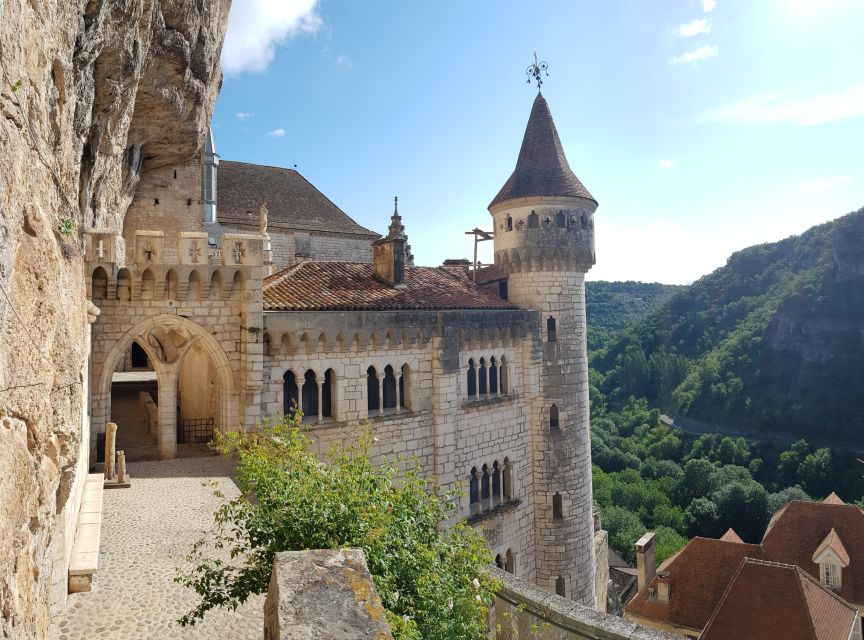 Rocamadour: Private Walking Tour With a Registered Guide - Key Points