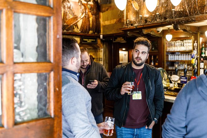 Small-Group Tour: Historical Pub Walking Tour of London - Just The Basics