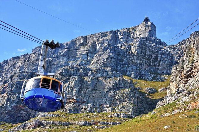 Table Mountain Adventurous Hike & Cable Car Down - Key Points