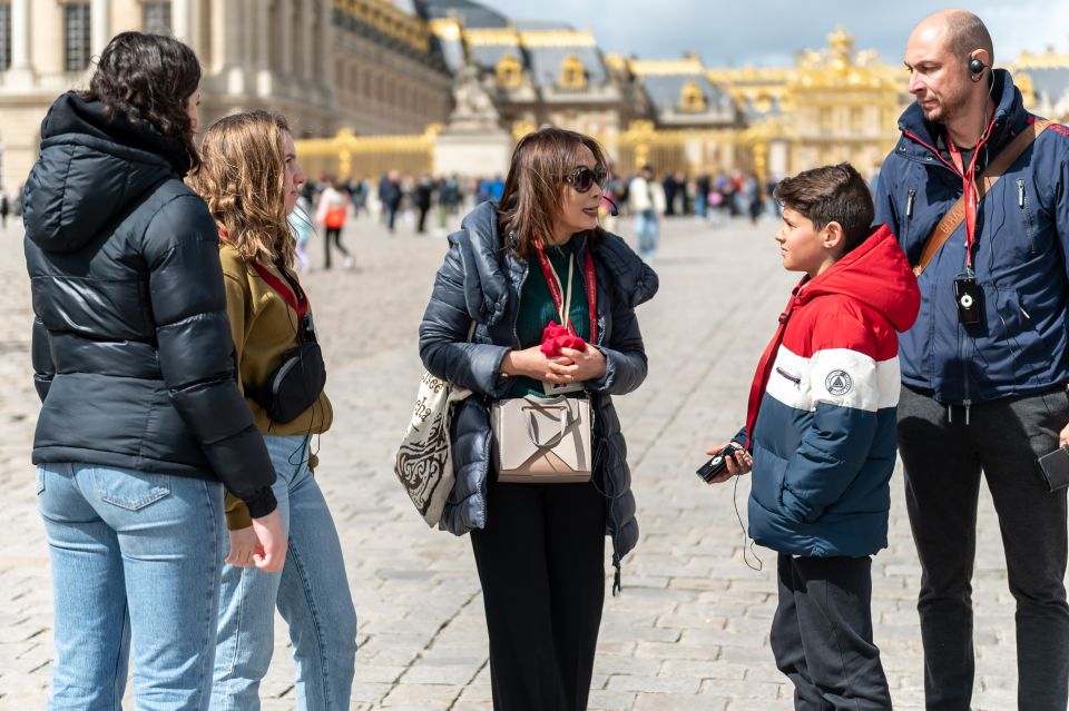 Versailles Palace Private Family Tour Designed for Kids - Key Points