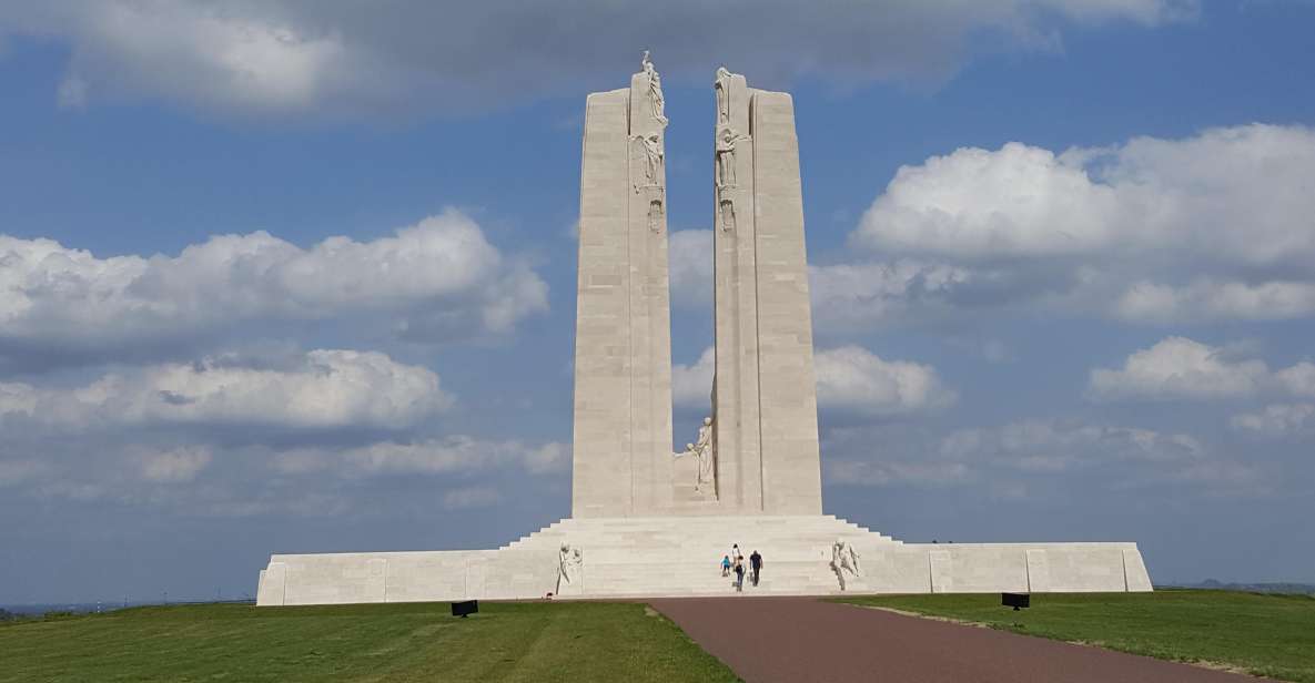 Vimy, the Somme: Canada in the Great War From Amiens, Arras - Just The Basics