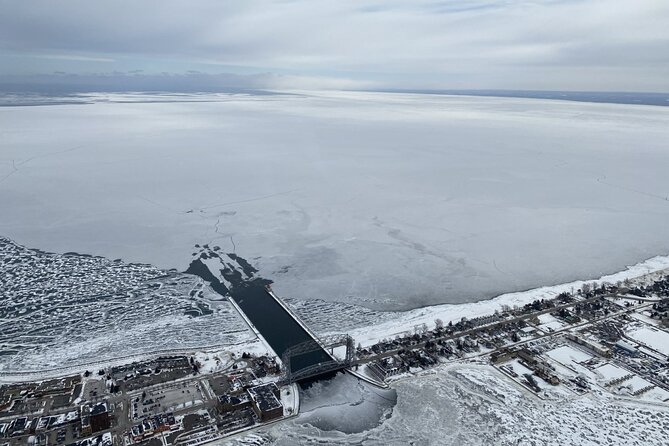 15-mile-aerial-helicopter-tour-over-duluth-and-superior-flight-path-and-duration