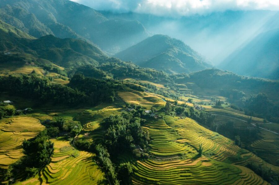 2-Day 1-Night Sapa Trekking Tour (Lao Chai - Ta Van - Cat Cat) - Tour Overview