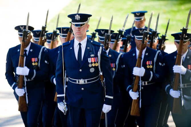2-Hour Arlington Cemetery Guided Walking Tour - Overview of Arlington National Cemetery