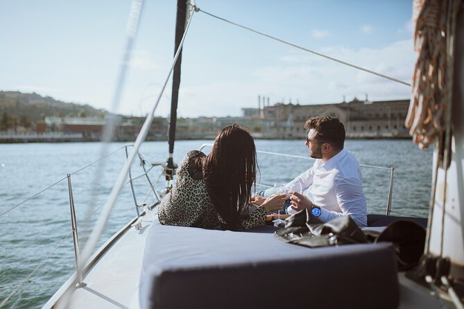 2 Hours Private Boat Trip With Open Bar