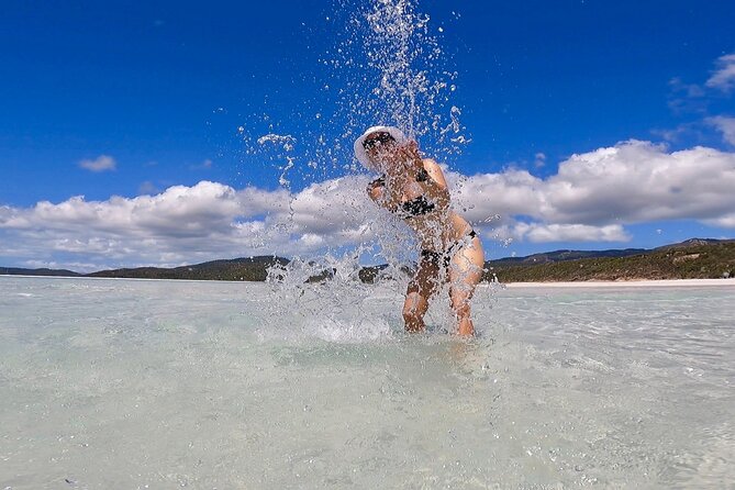 2-Night Whitsunday Islands Catamaran Cruise: Entice/ONice
