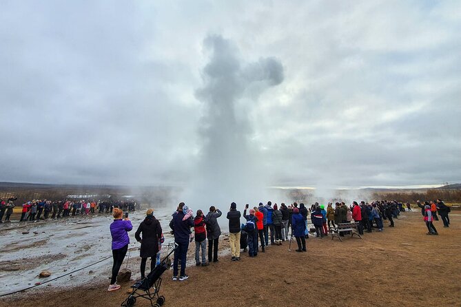 3-Day Golden Circle, Ice Cave, Glacier Lagoon & Waterfalls Tour