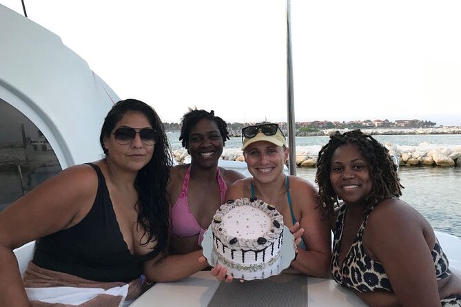 4-Hour Private 40 Luxury Catamaran Tour With Food, Open Bar & Snorkeling - Overview of the Tour