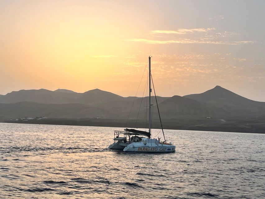 4 Hour Shared Sailing to Papagayo Beaches (12people Max) - Tour Details