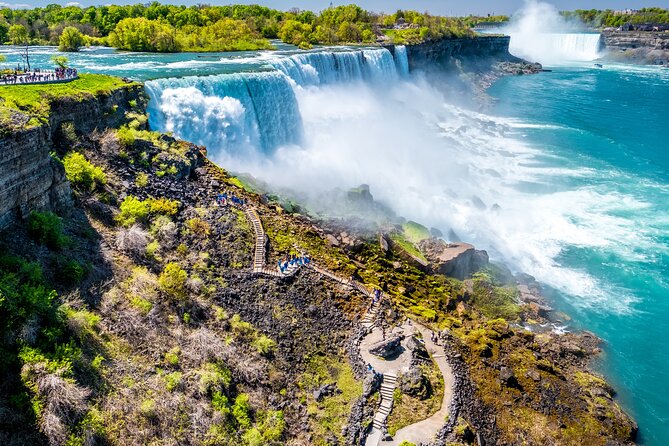 5-day Niagara Falls, Toronto, Ottawa, Montreal & Quebec City Tour - Tour Overview