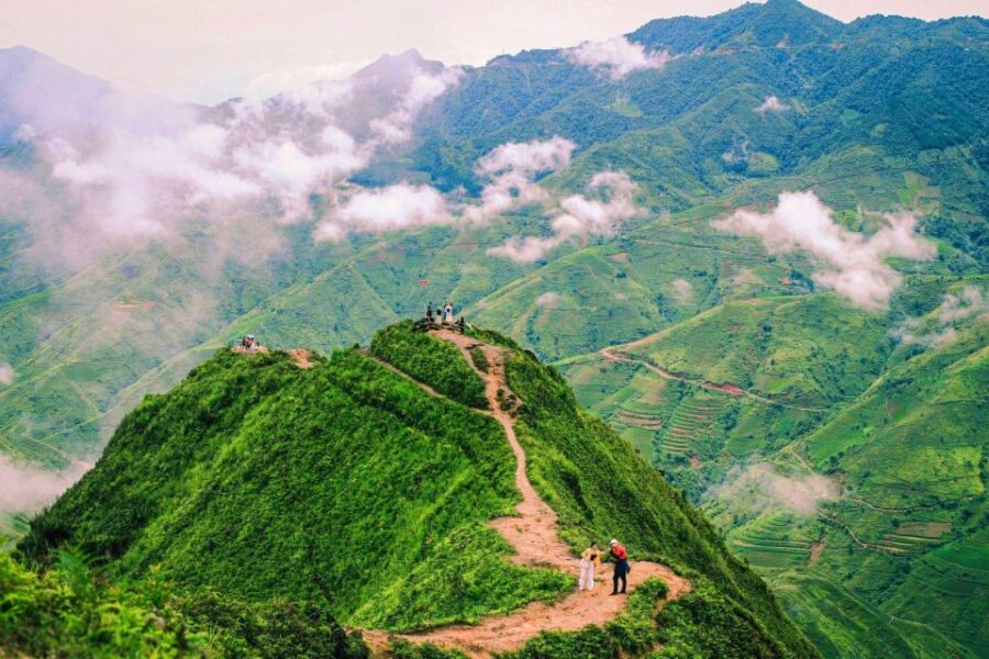 5-Day Private Hanoi -Moc Chau, Ta Xua, and Thac Ba Lake Tour - Highlights of Moc Chau Plateau