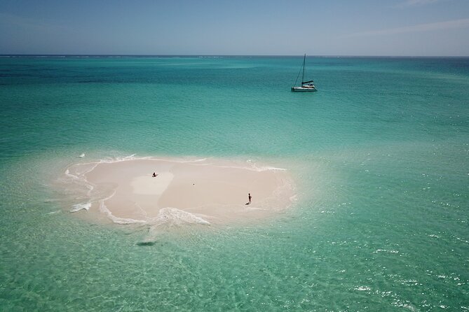 5-night-ningaloo-reef-ningaloo-escape-from-coral-bay-stunning-unesco-world-heritage-site