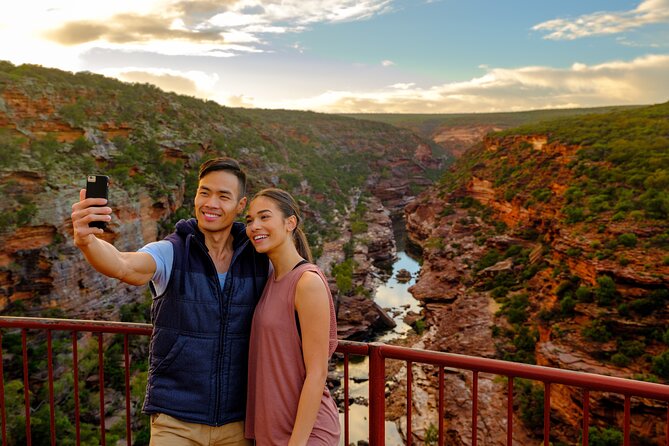 7-day-exmouth-explorer-via-pinnacles-monkey-mia-ningaloo-reef-returning-to-perth-tour-overview