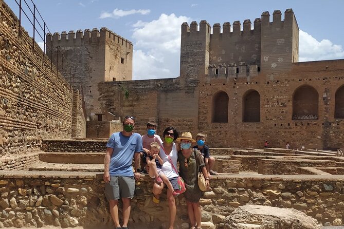 alhambra-private-tour-for-families-overview-of-the-tour