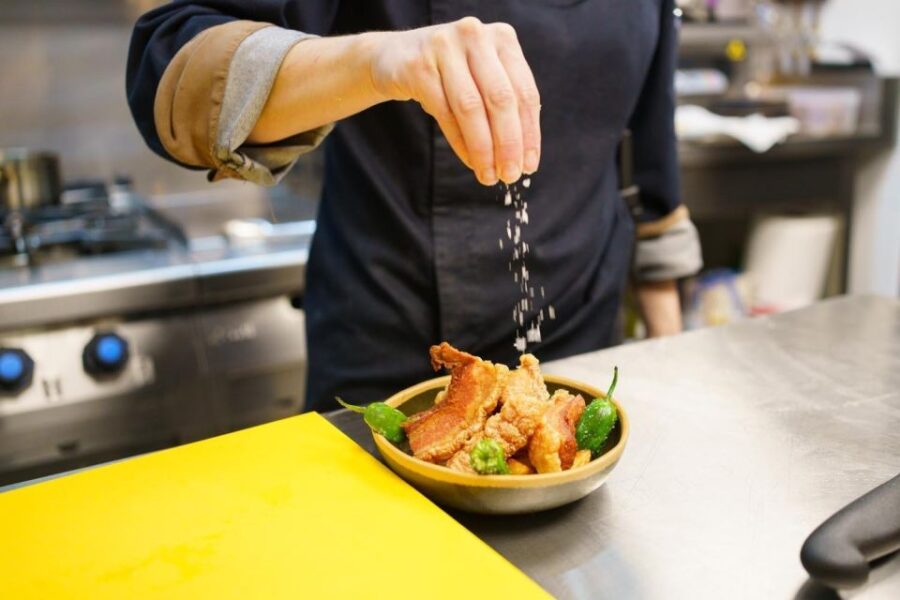 Alicante: Cooking Class With Private Chef and Local Wine