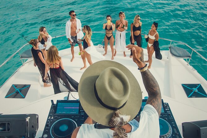 All Inclusive Tulum Party DJ Evening Beat in 51 Leopard PowerCat - Overview of the Experience