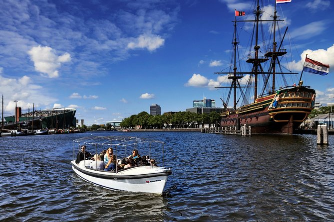 Amsterdam 90-Minute Private Family Canal Cruise - Inclusions