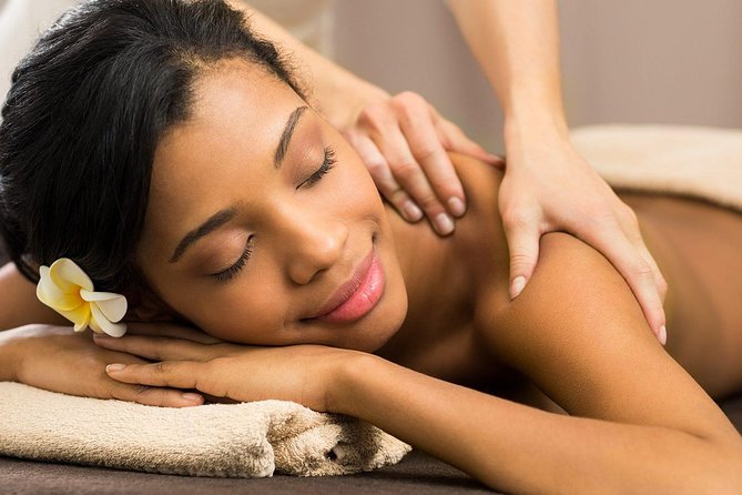 Aroma Massage - Enjoy a Complete Spa Experience From the Comfort of Your Room