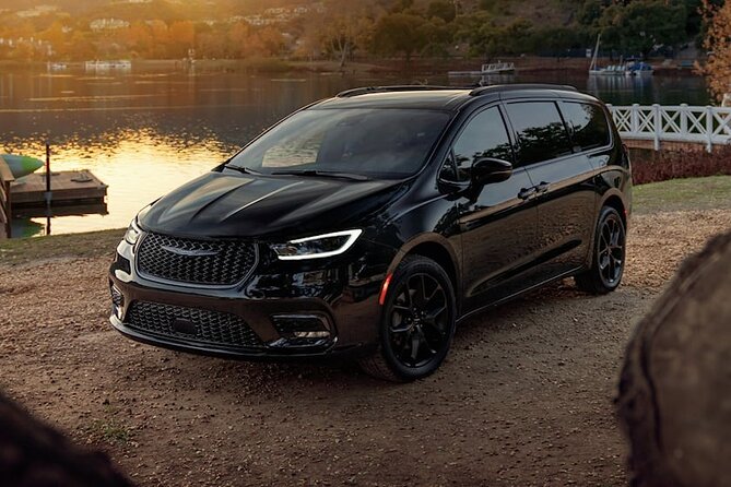 Arrival Transfer Montreal Airport YUL to Montreal by Cars or SUV