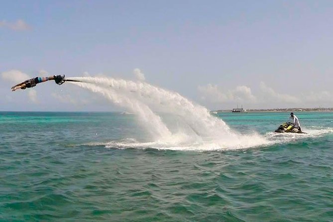 aruba-flyboarding-jetovator-experience-fly-like-a-bird-dive-like-a-dolphin-meeting-and-logistics