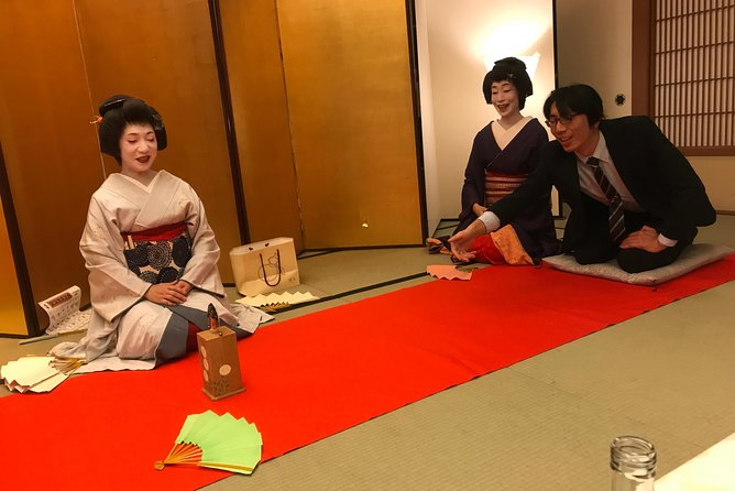 Asakusa: Ultimate 3-Geisha Experience for a Group of up to 4 People After a History Tour - Overview of the Experience
