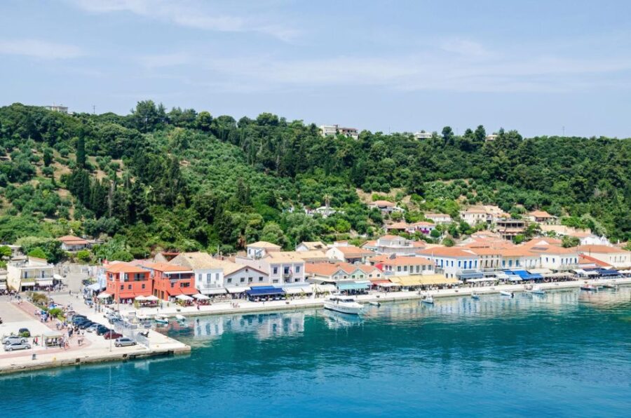 Athens Airport to Kyllini/Katakolo VIP Mercedes Minibus - Transfer Service Overview