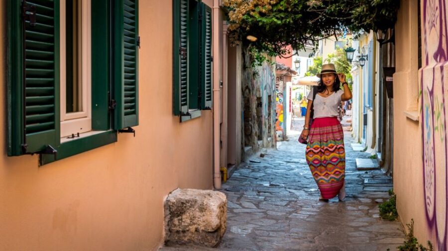 Athens: Historic Center Photo Tour at Monastiraki and Plaka - Overview of the Photo Tour
