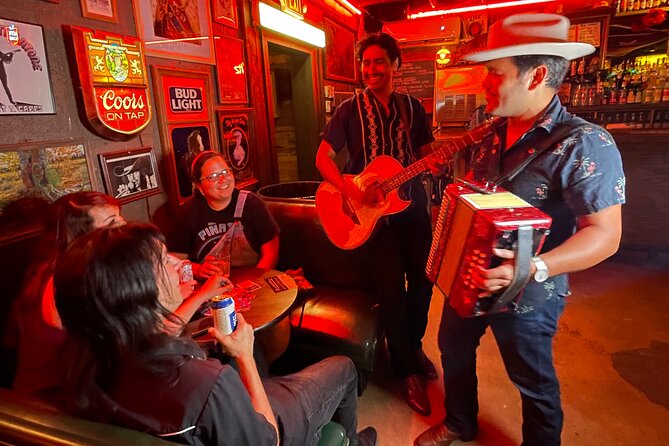 authentic-traditional-musial-park-serenade-trio-meeting-and-pickup-details