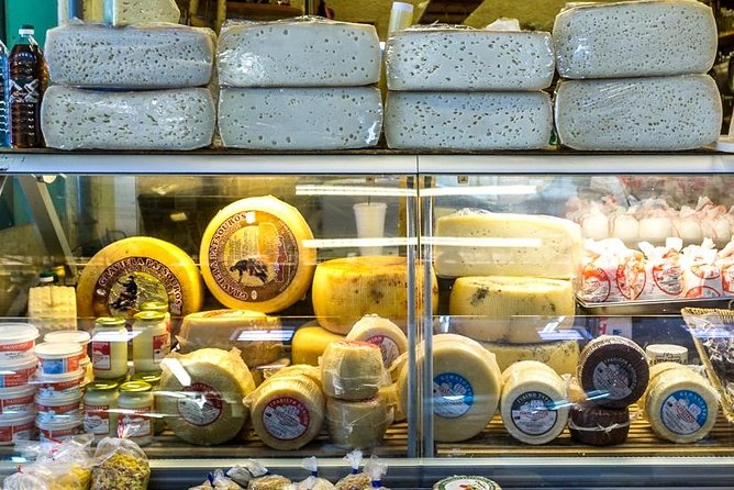 Authentic Wine & Food Tastings - PRIVATE Walking Tour With Lunch