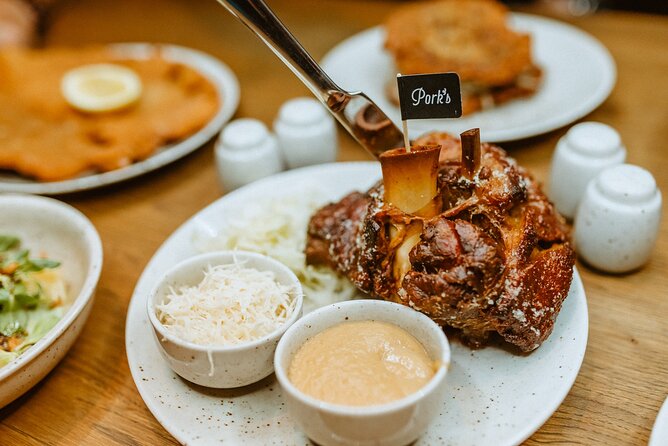 Award-Winning Prague Evening Old Town Food Tour, 4 Drinks Incl.