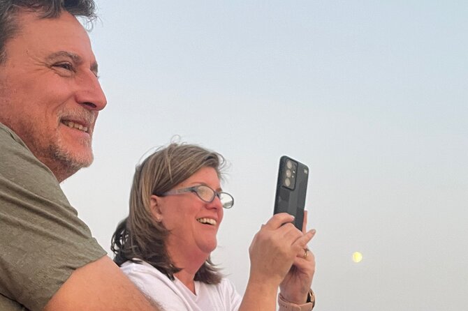 Badlands Sunset and Wildlife Adventure - Discovering the Geological Wonders